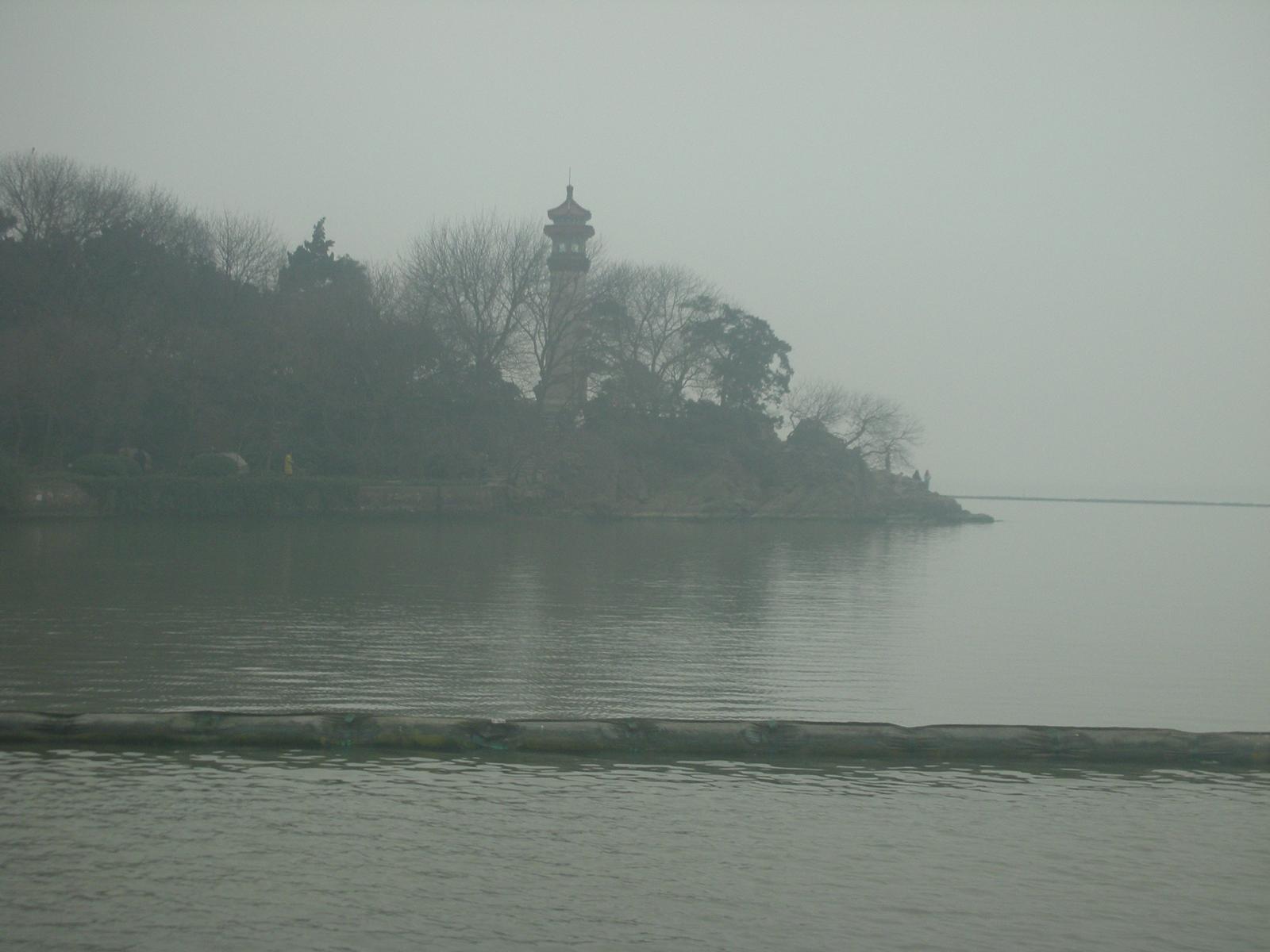 2000年ほど前は錫(スズ)の産地だったが、今は錫がない無錫(その2..無錫を代表する観光地である太湖)